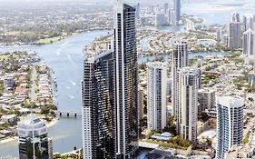 Holiday Holiday Circle On Cavill Apartments